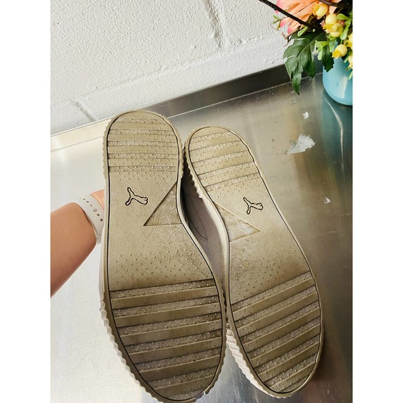 Puma White Sneakers - Picture 3 of 6